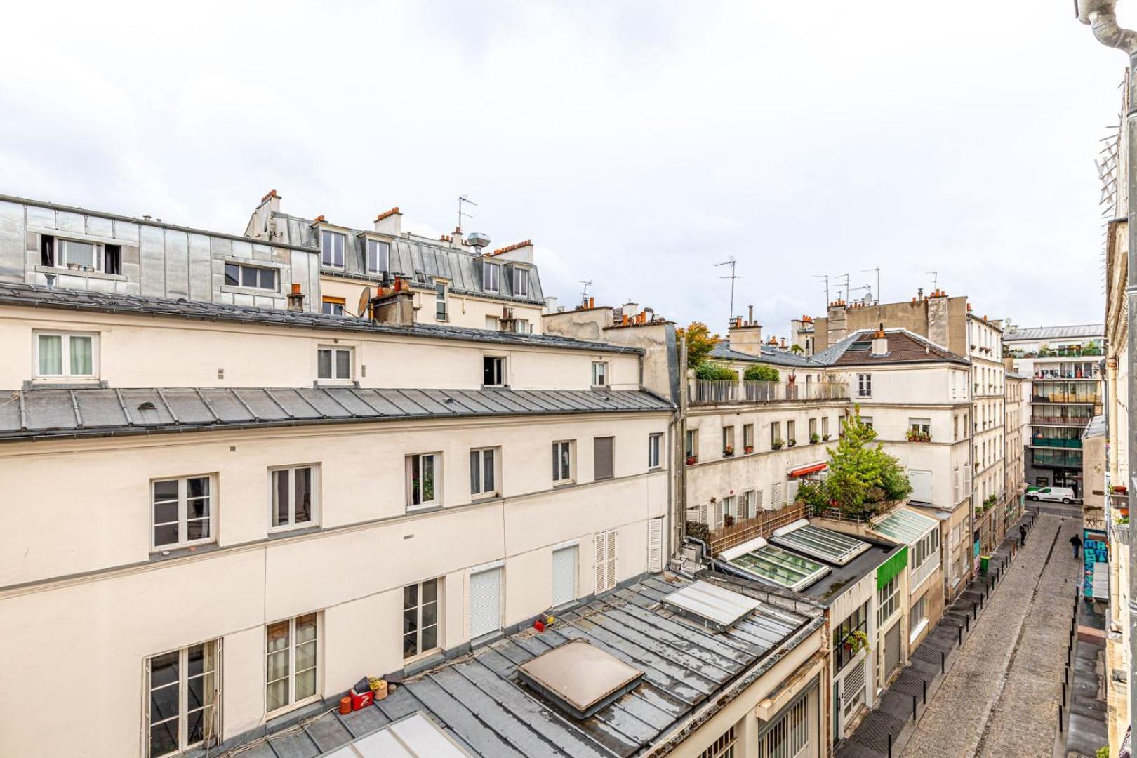 Guestready - Peaceful Retreat In Canal St Martin Apartment Paris Exterior photo